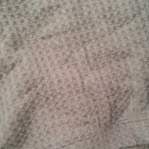 Gray long sleeve T-shirt/sweatshirt - Picture 2 of 2